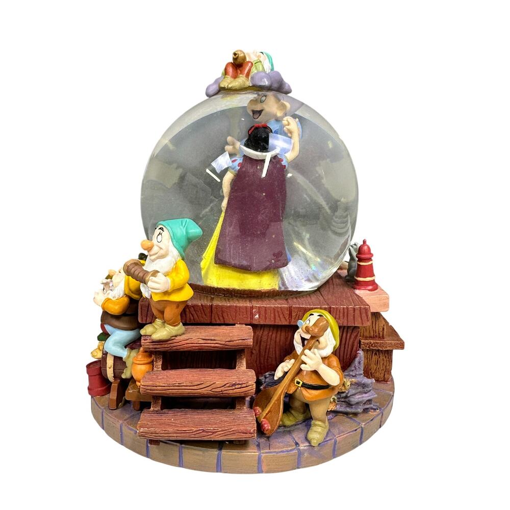 Snow White and the Seven Dwarfs 1998 Musical Snow Globe 'I Whistle a Happy Tune' - Picture 6 of 16